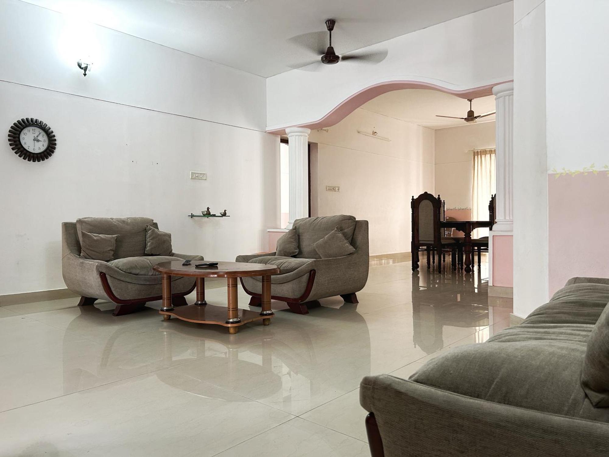 La Casa Trivandrum 4 Bhk Ac Luxury Villa At City Centre, Just 6 Kms To Airport Тривандрум Экстерьер фото