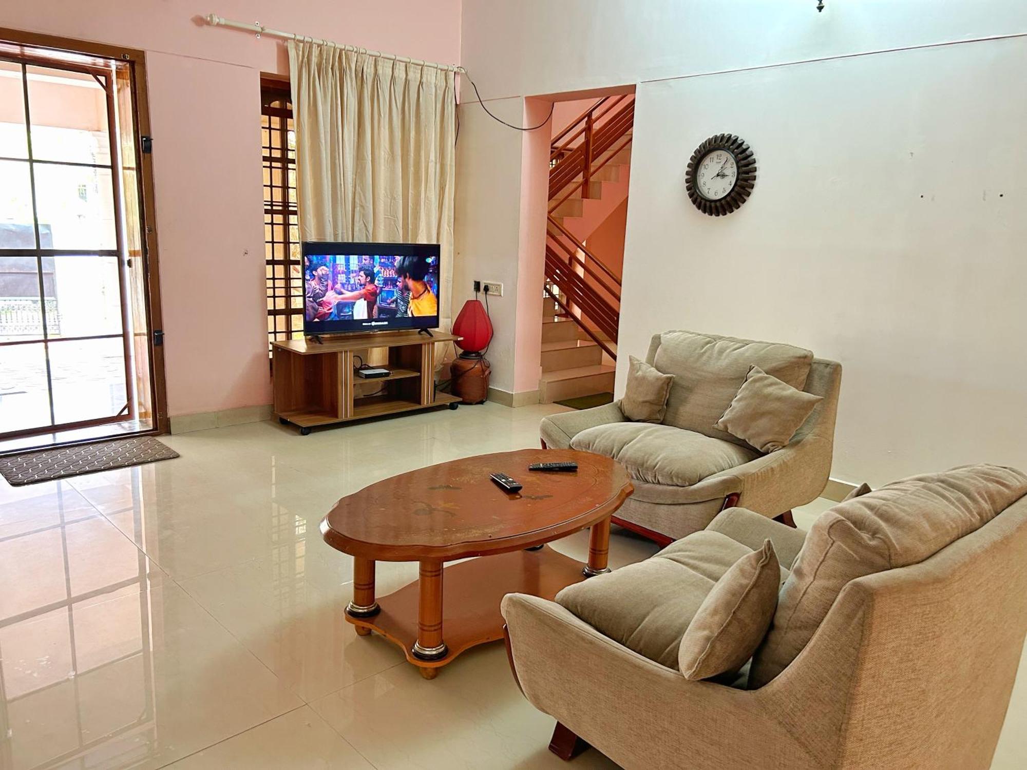 La Casa Trivandrum 4 Bhk Ac Luxury Villa At City Centre, Just 6 Kms To Airport Тривандрум Экстерьер фото